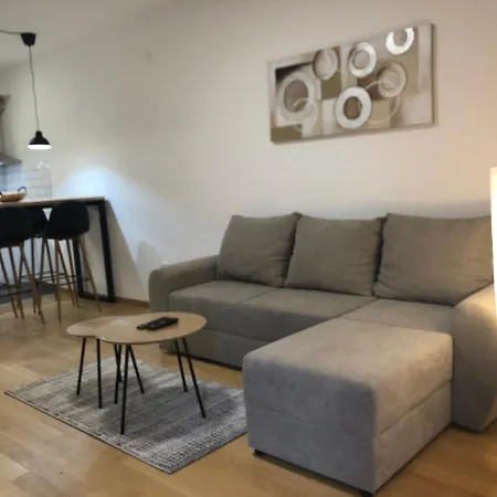 Apartment Iris
